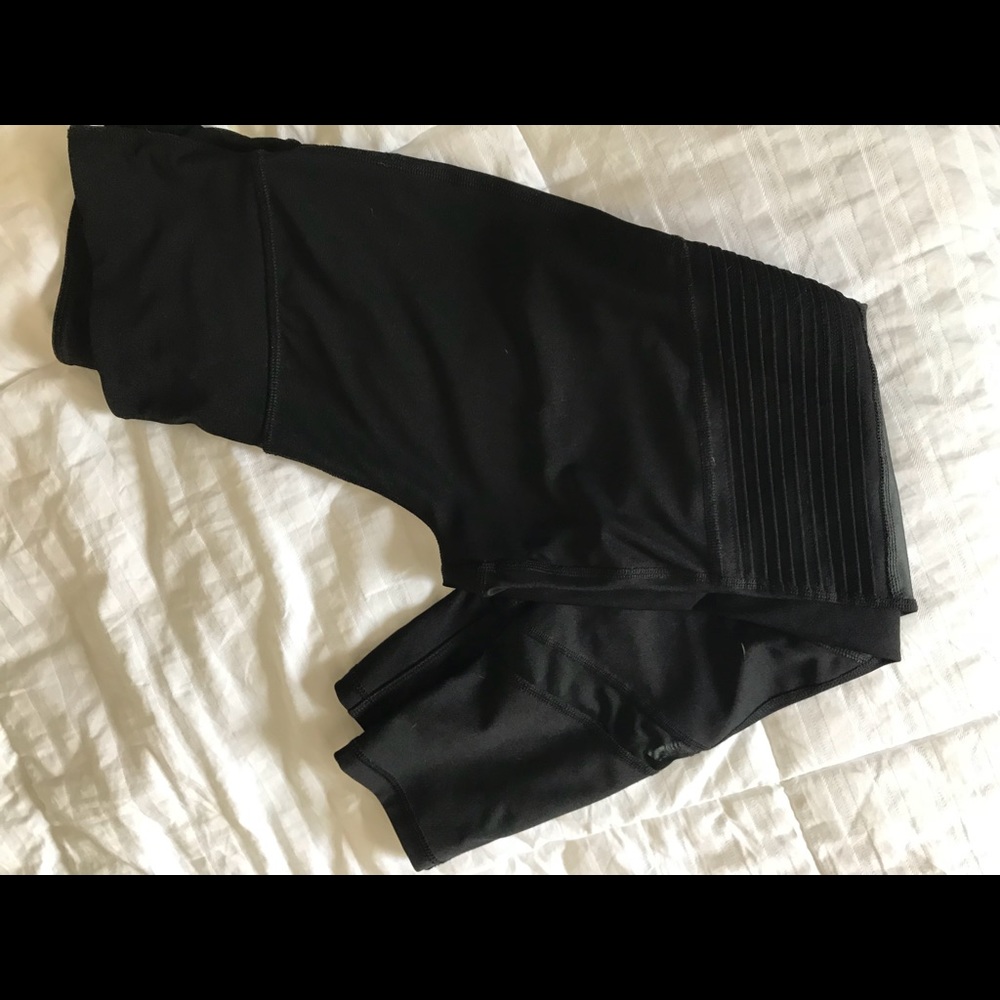 Mesh black leggings